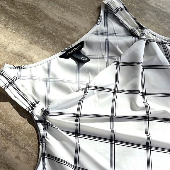 WHBM tank top - Picture 2 of 8